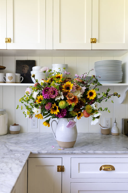 Fresh flower - Gorgeous cottage style bouquet, seasonal